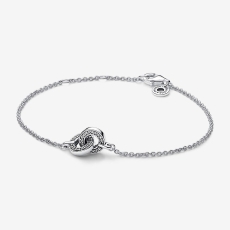 pandora-signature-bir-birine-qarisan-pave-zencirli-bilerzik